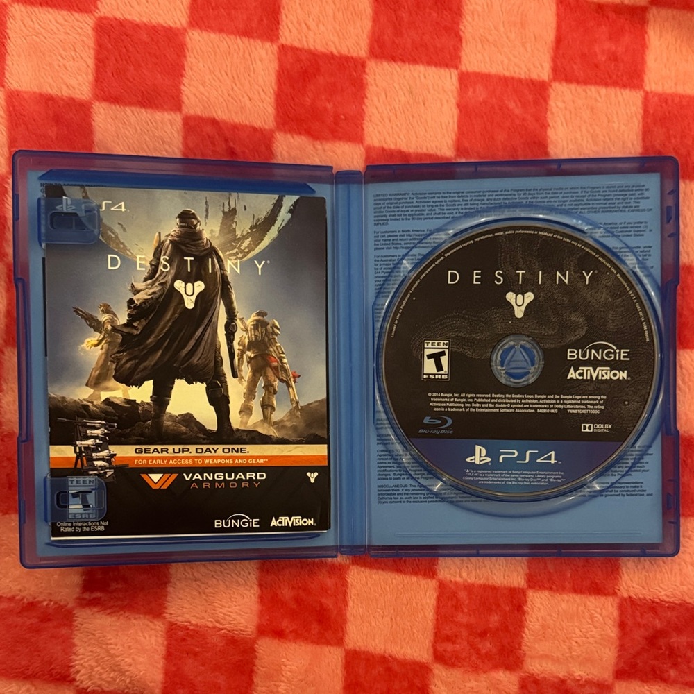 Destiny for PS4 - Like New (With Case) - Picture 2 of 3